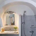 Galini Fira (Santorini)
