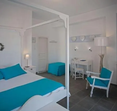 Helestia Hotel, Caldera Santorini Hotel 2*