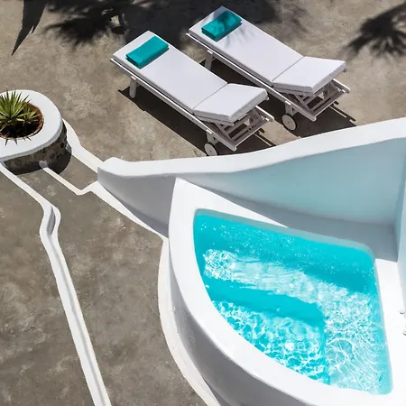 ホテル Galini サントリーニ